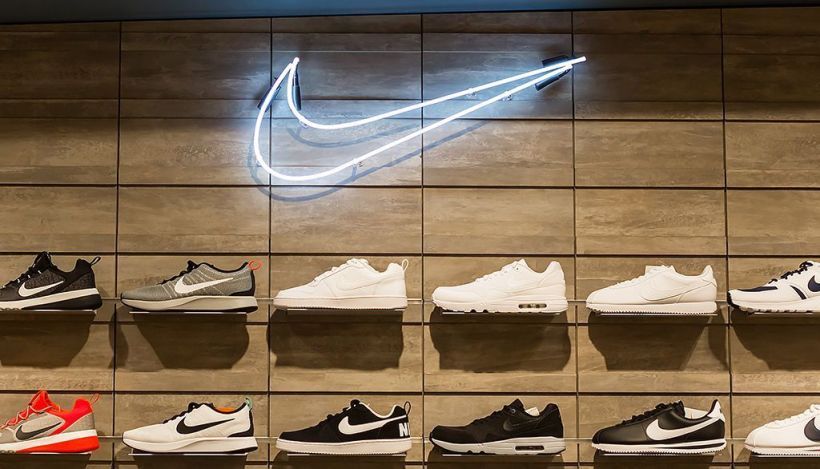 Наличие Кроссовок Nike В Магазинах