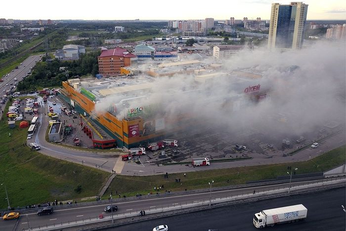 rio-mall-fire.jpg