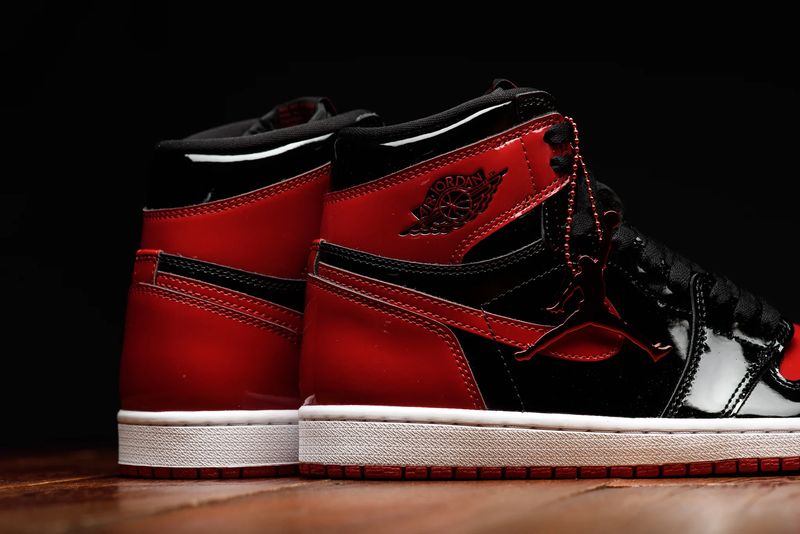 Air_Jordan_1_BRED_Patent_Leather_Sneaker_POlitics_BLOG-7_2048x2048.jpg.jpg